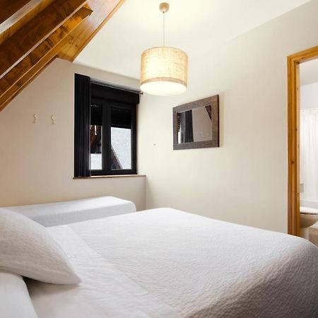 Hotel Deth Pais Salardú Extérieur photo